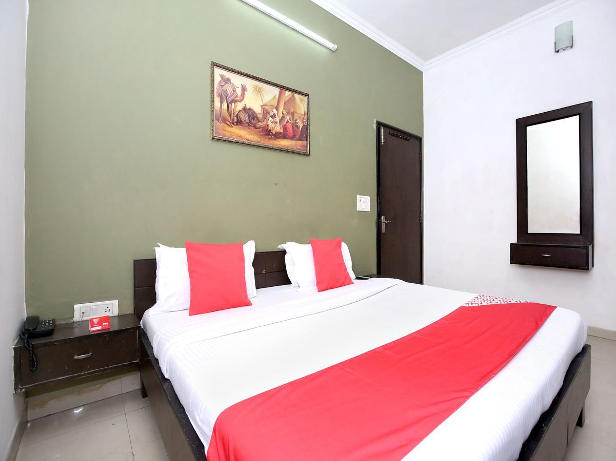 Oyo 12972 Hotel Krishna Castle Amritsar Extérieur photo